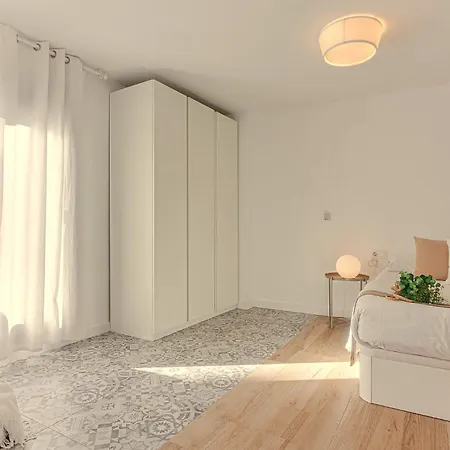 Orzan Deluxe Apartment
