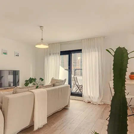 Orzan Deluxe Apartment A Coruna